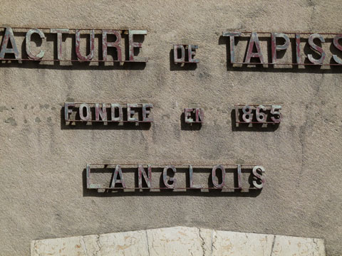 ‘Manufacture de Tapisseries’ signage found in Blois, France. Photograph © Justin Knopp 2012